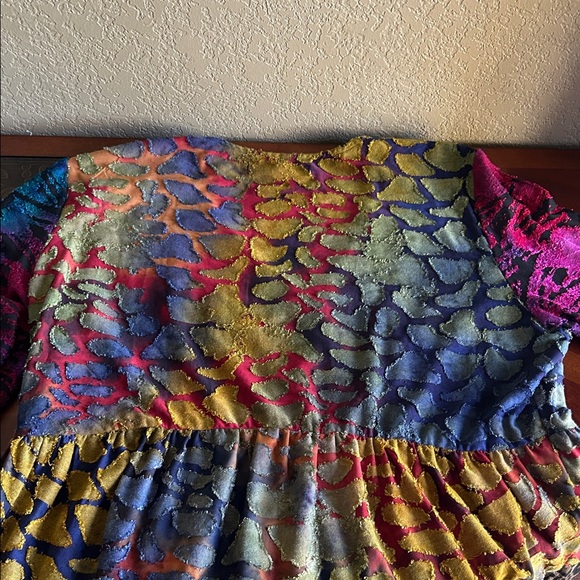 Calessa Vibrant Multicolor Top Size Large sku#92 - Picture 12 of 12